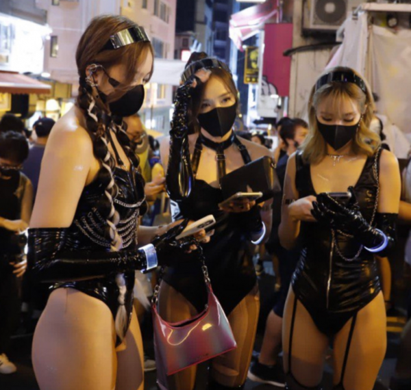 香港中環 長腿港女SM皮裝超噴血